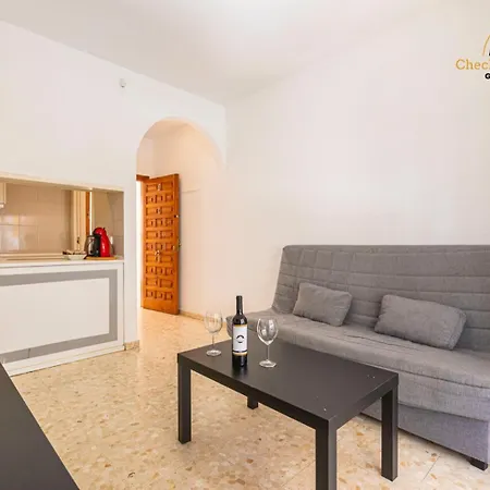 Apartament El Bajondillo A 30 Metros De La Playa Torremolinos