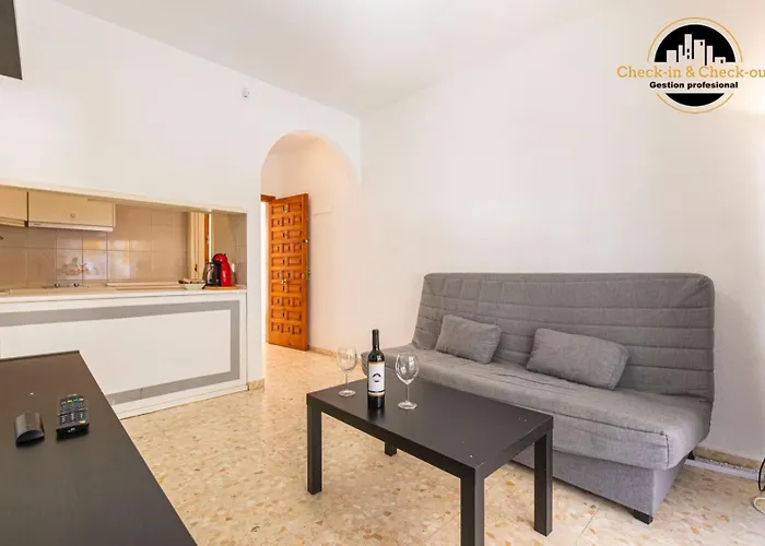 Apartamento El Bajondillo A 30 Metros De La Playa Torremolinos